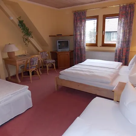 Gasthof Und Landhotel Zur Ausspanne